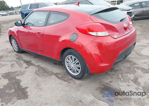 2013 Hyundai Veloster Base W/Black from USA, damaged, VIN KMHTC6AD9DU146058